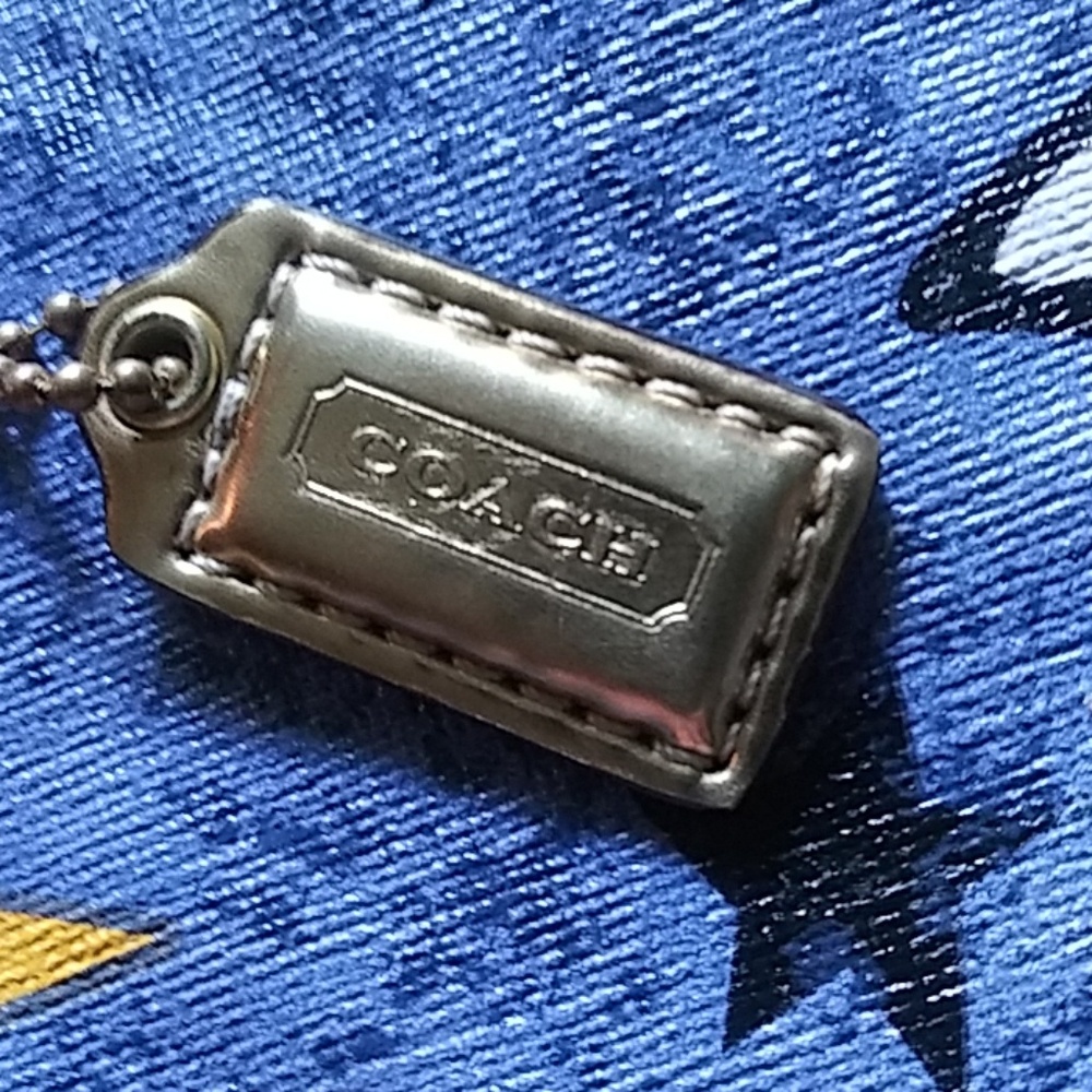 COACH LOGO CHAIN